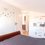 Jelena Apartmán *