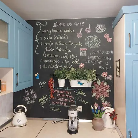 Apartament Jelena