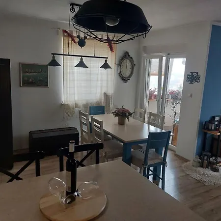 Apartament Jelena